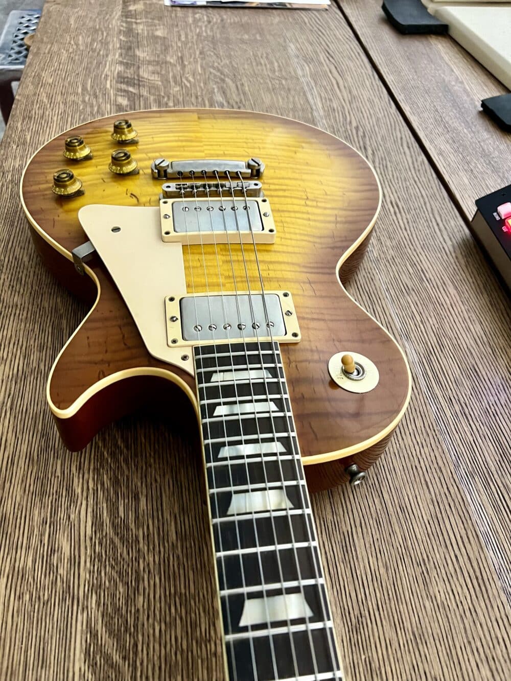 SonoTone | Gil Yaron Les Paul