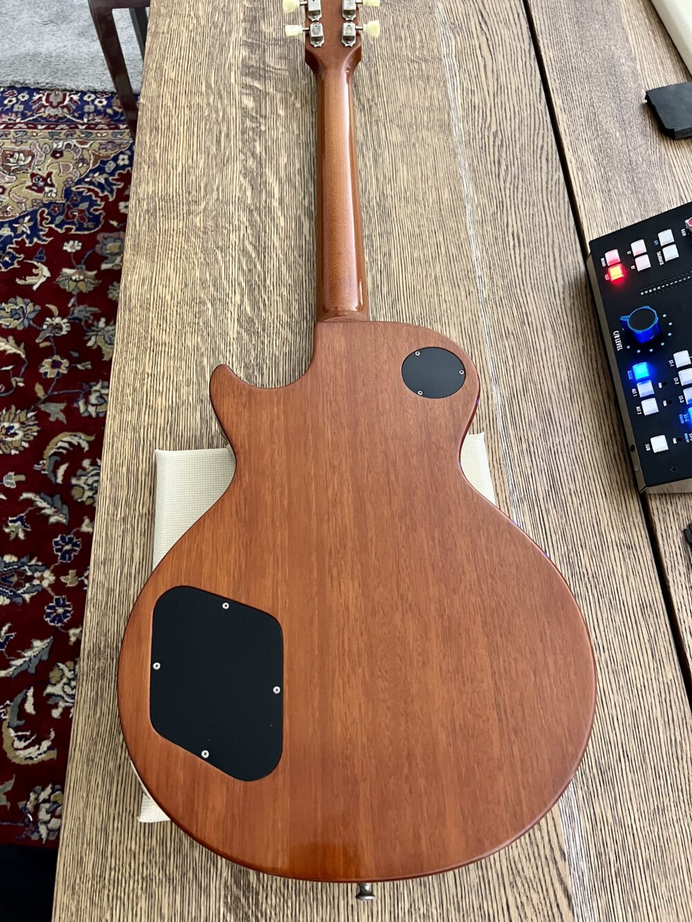SonoTone | Gil Yaron Les Paul