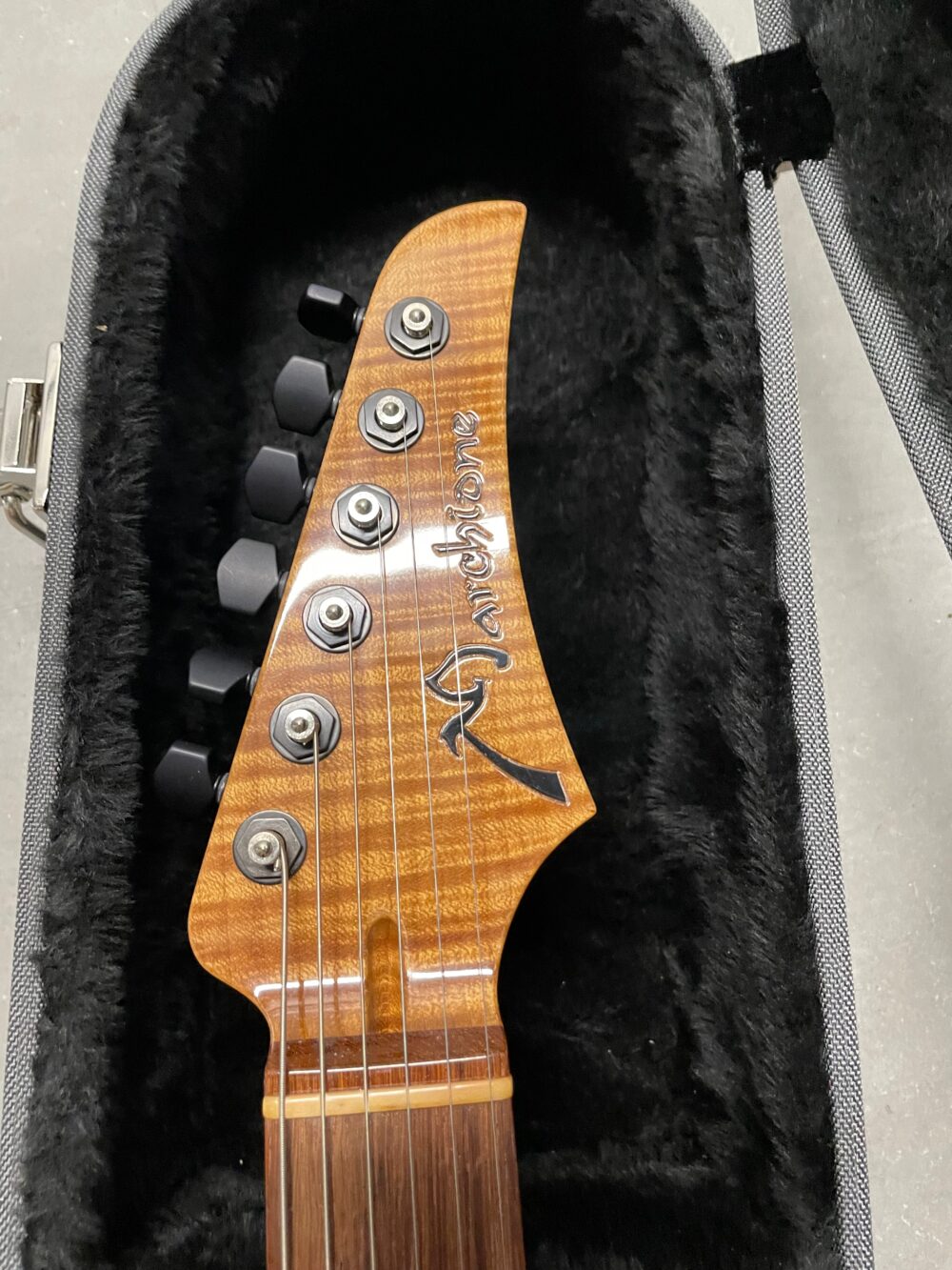 MARCHIONE DAKOTA RED VT Torrefied Poplar and Maple, Rosewood Fingerboard, Tone Specific Pickups - Image 7
