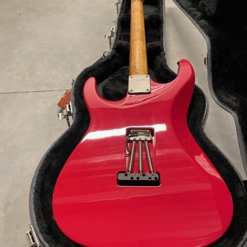 MARCHIONE DAKOTA RED VT Torrefied Poplar and Maple, Rosewood Fingerboard, Tone Specific Pickups