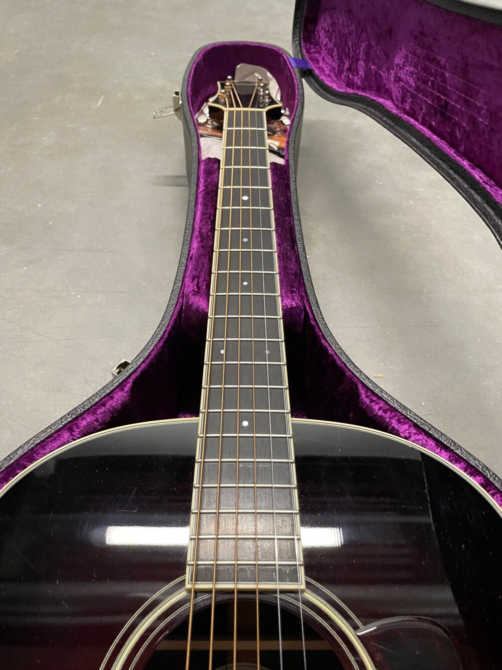 Collings CJ - Sunburst - Image 4