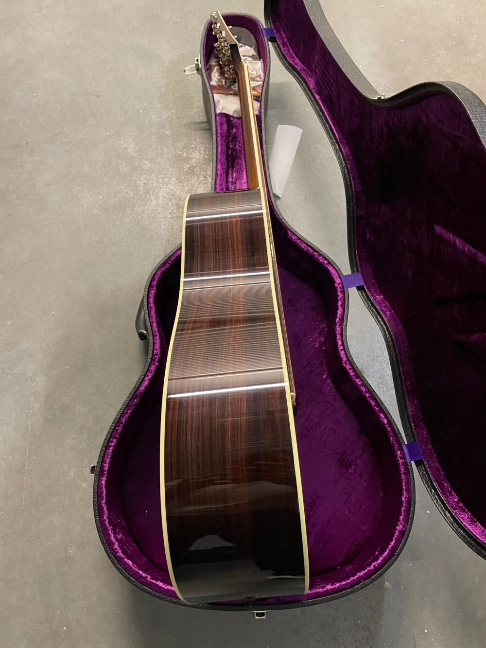 Collings CJ - Sunburst - Image 8