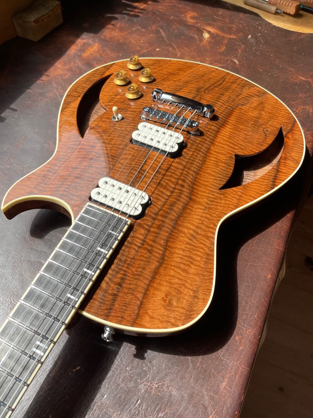 Marchione 59 Semi Hollow Body Claro Walnut - Image 3