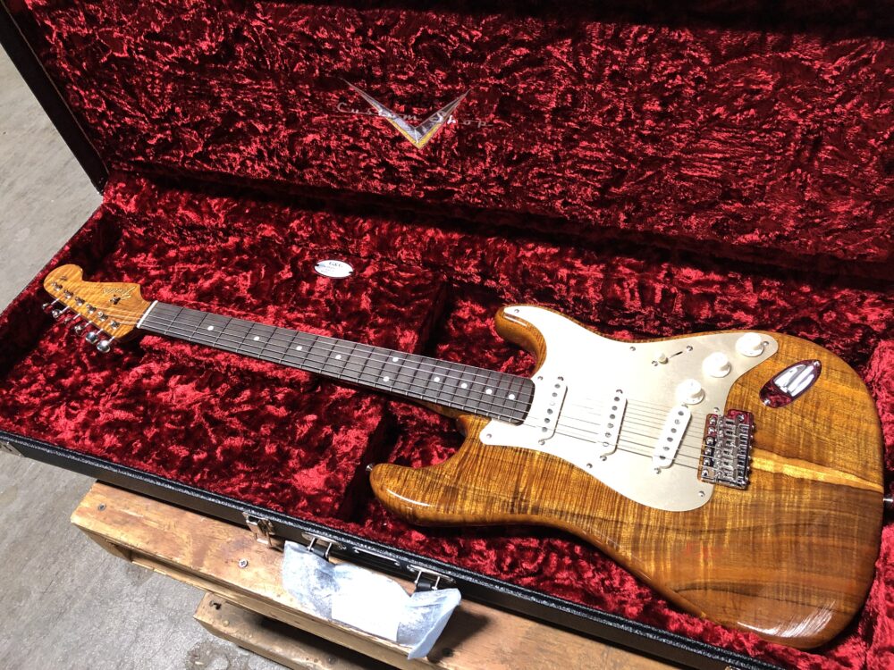 Fender Custom Shop Artisan Koa Stratocaster-2018 - Image 5