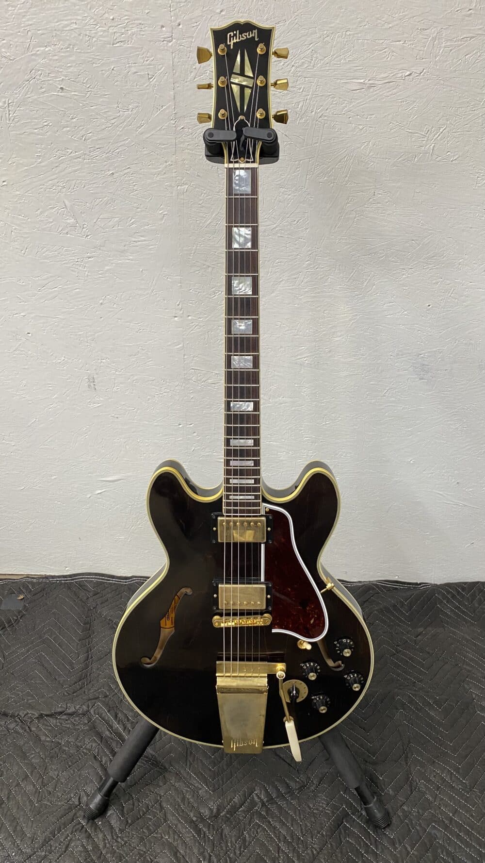 Gibson Memphis ES-355 Walnut Varitone 2018 - Walnut VOS - Image 2